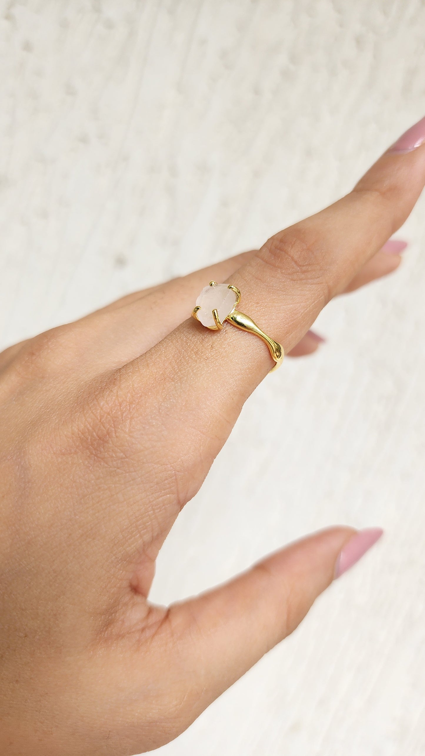 Thorn & Bloom - Raw Rose Quartz