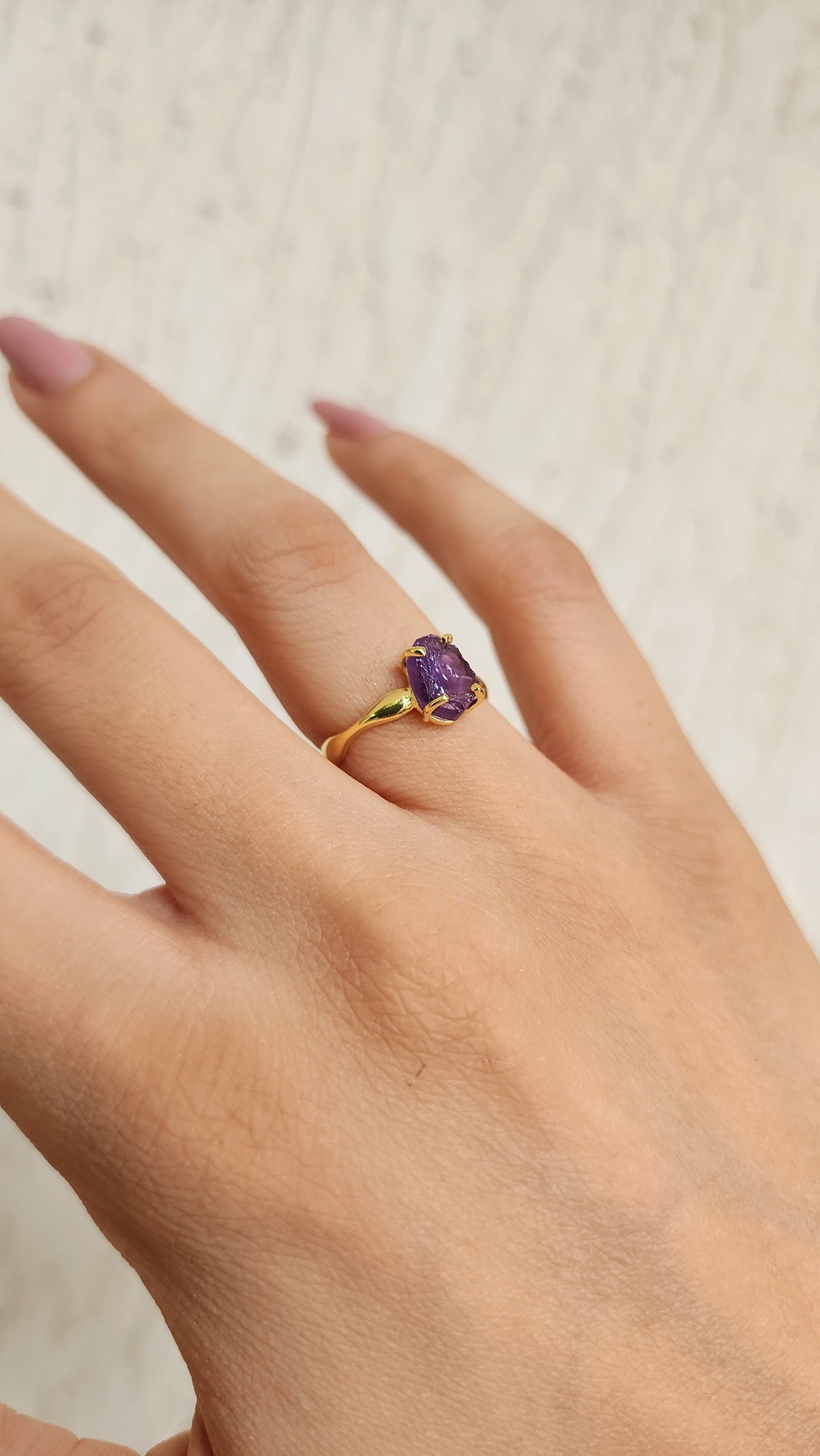 Wisdom Veil - Raw Amethyst