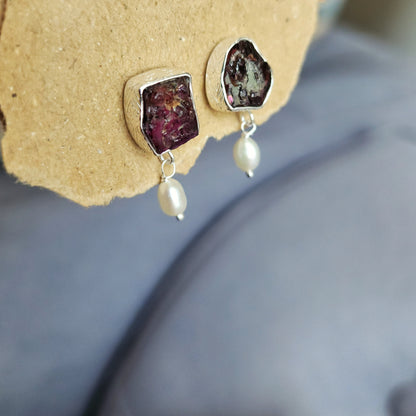 The Pearl Danglers