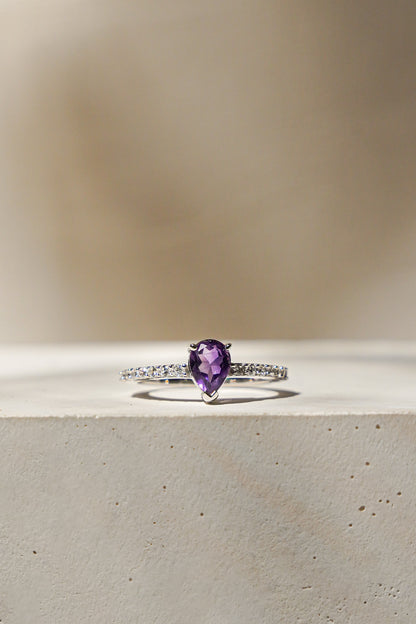 The Lily Ring - Amethyst