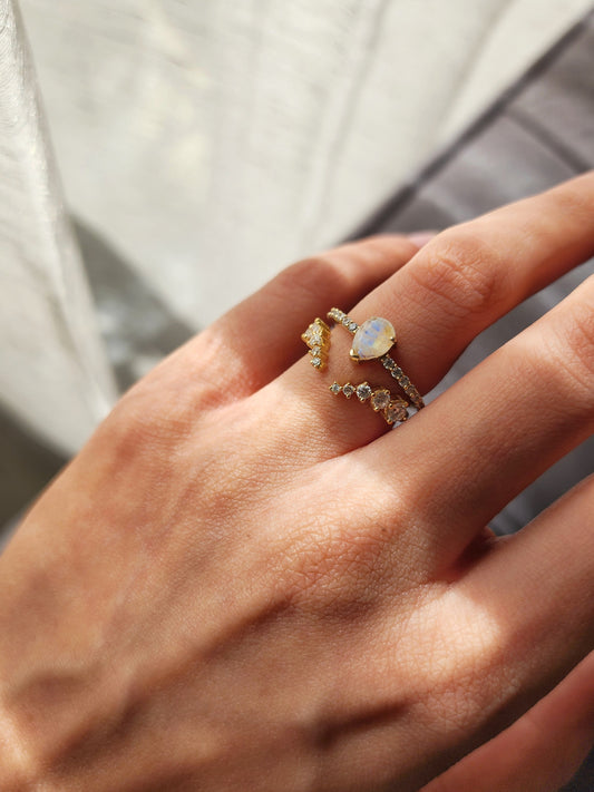 The Moonstone Pear Stack