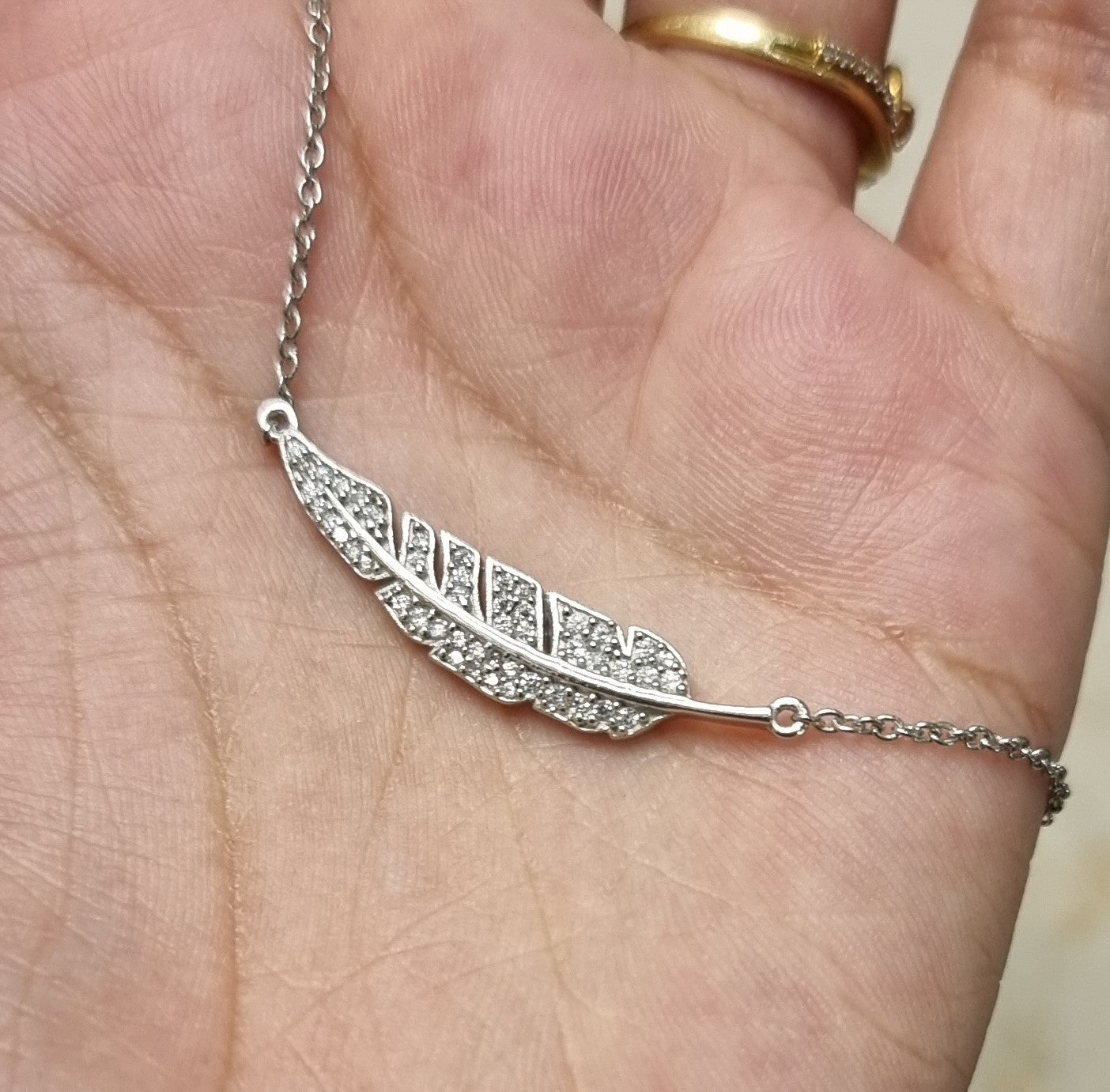 Fallen Feather Choker
